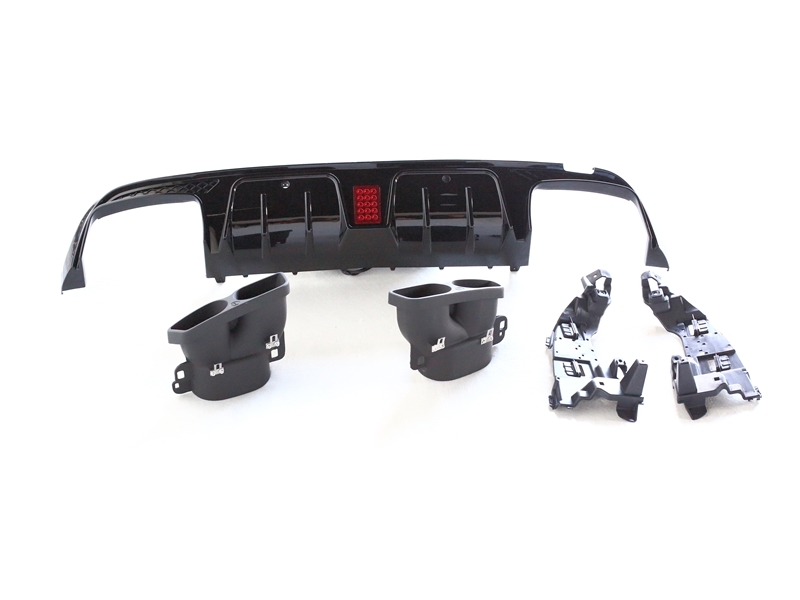 奔驰C级巴博士款后唇+尾喉